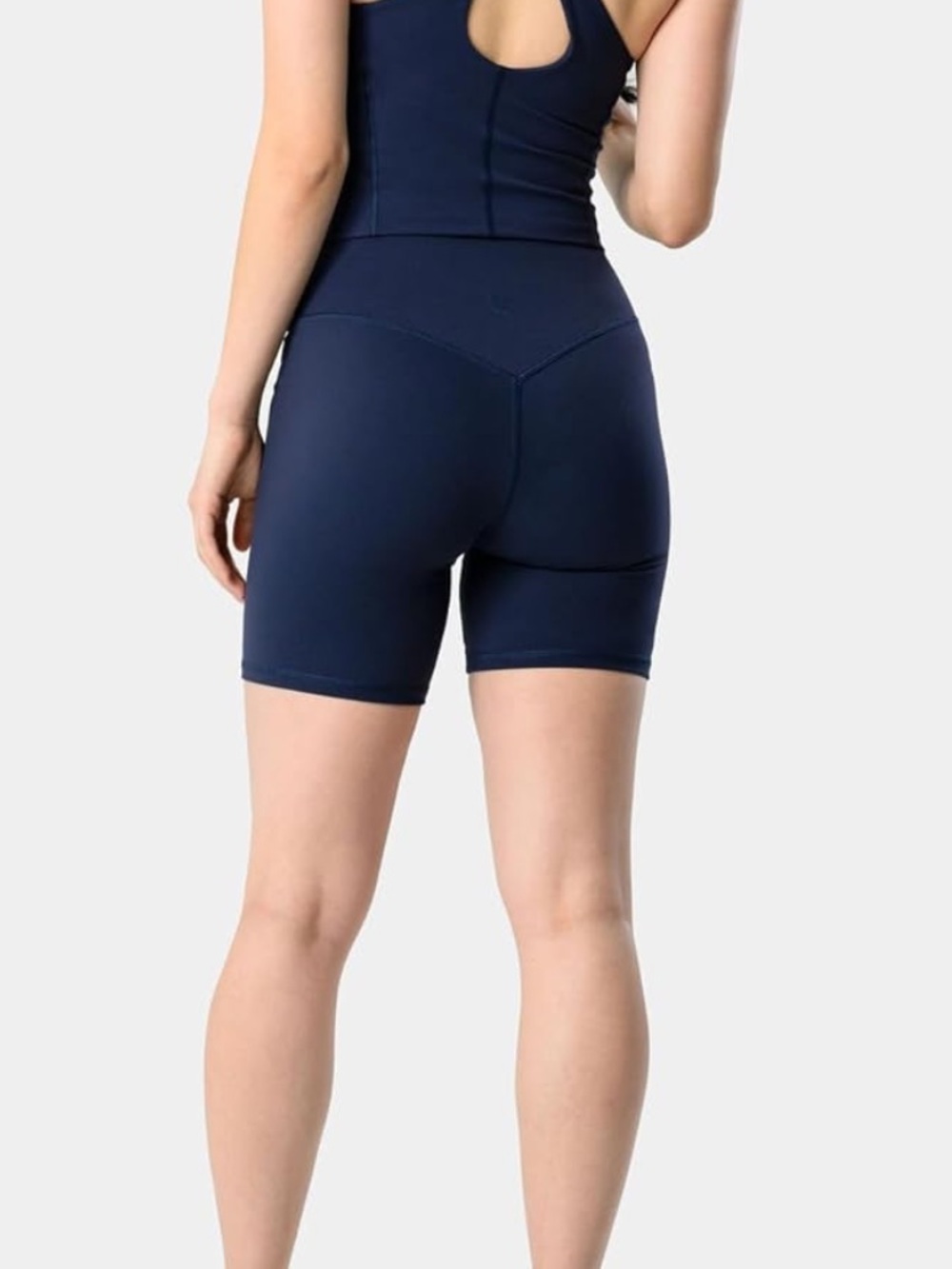 Kamo Fitness Serenity Shorts High Waisted 6" Inseam No Front Seam - Picture 2 of 5